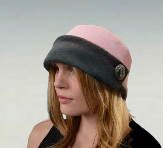 pink w black skull cap